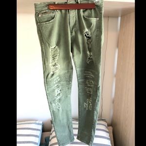 Zara Men’s denim. Distressed jeans. Green size 34